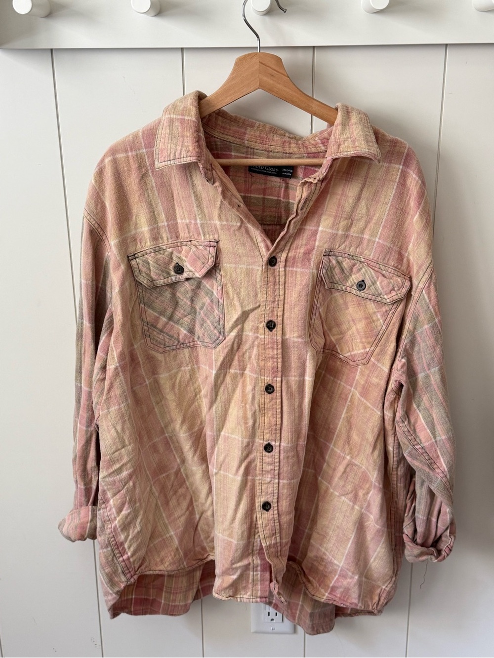 Vintage Plaid Button-Up Shirt